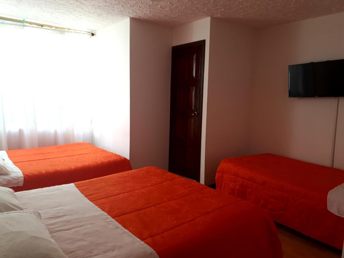 Hotel Dinnar 이피알레스 외부 사진